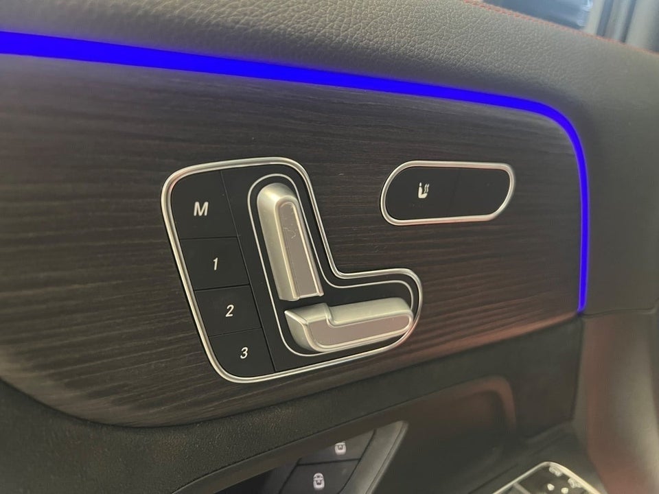 Mercedes EQA300 AMG Line 4Matic 5d