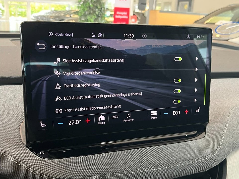 Skoda Enyaq 80 iV Loft 5d