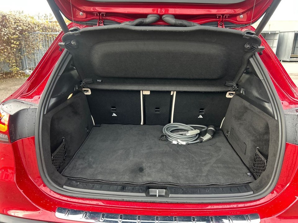 Mercedes EQA250 Progressive 5d