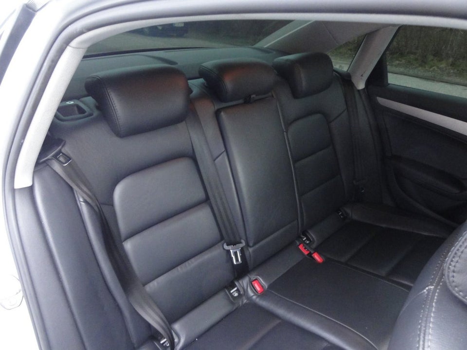 Audi A4 2,0 TDi 143 4d