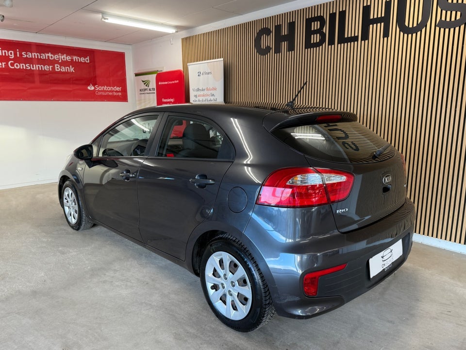 Kia Rio 1,2 CVVT Style+ 5d