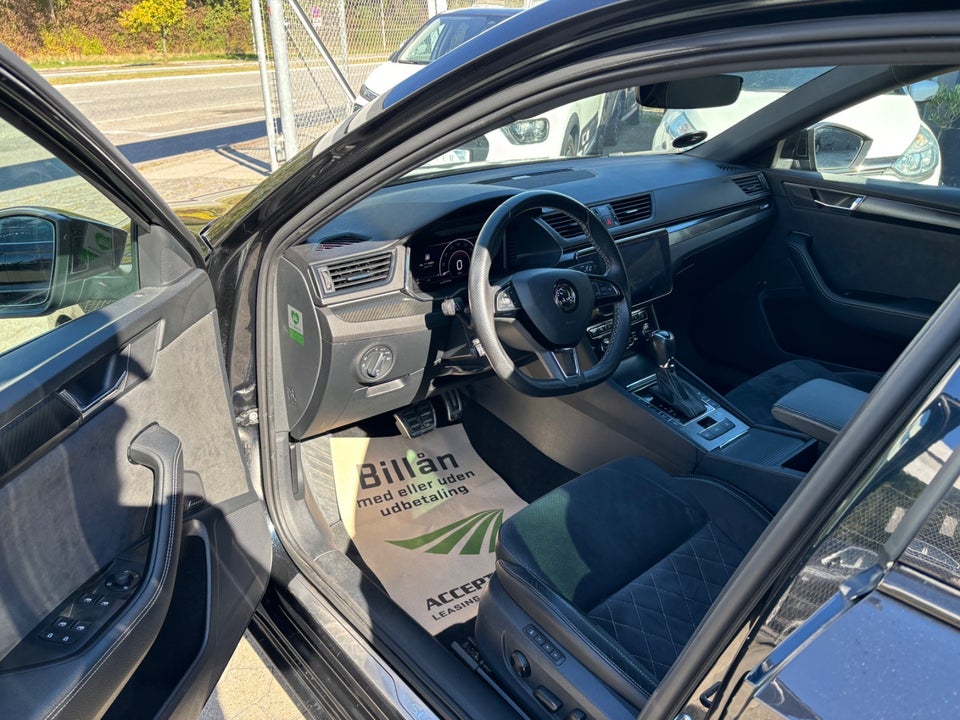 Skoda Superb 1,4 TSi iV Sportline DSG 5d