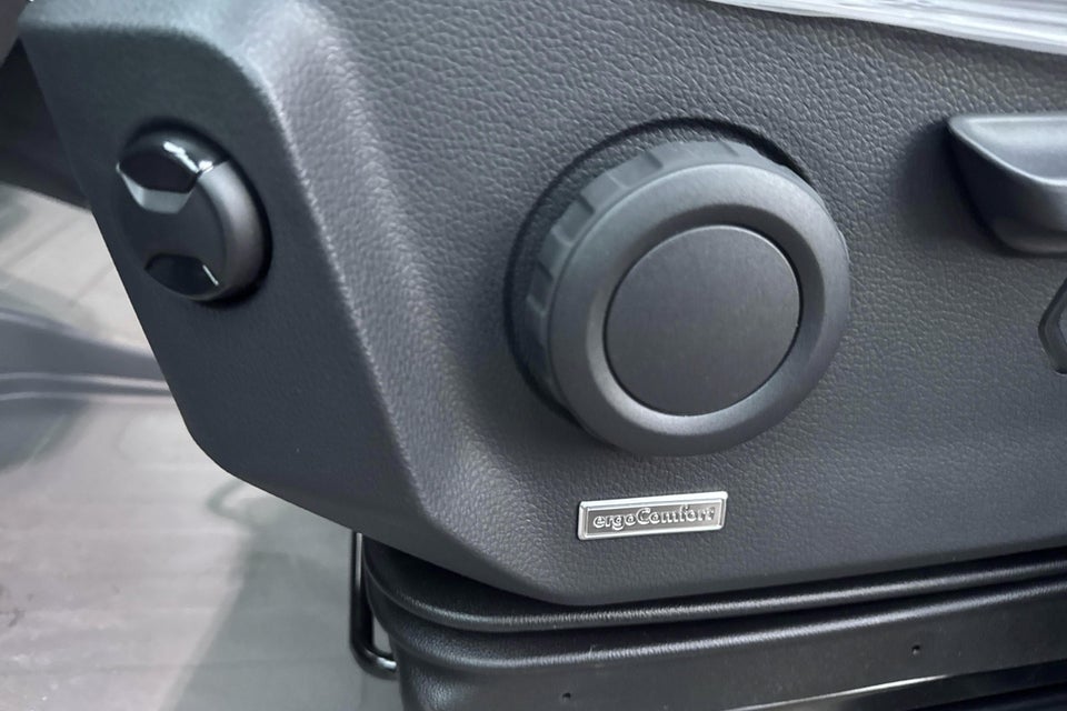 VW Crafter 35 2,0 TDi 163 Ladvogn L4 aut. RWD 2d