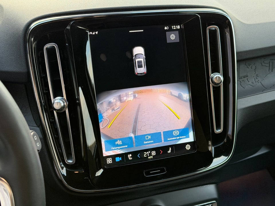 Volvo XC40 P6 ReCharge Core 5d