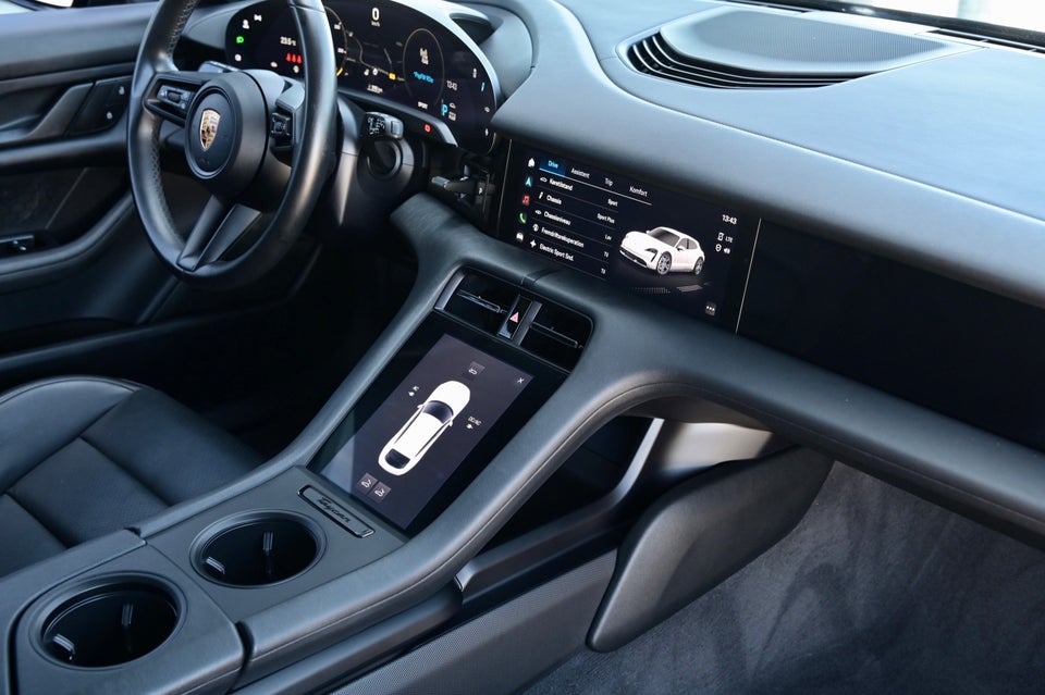 Porsche Taycan 4 Performance+ Cross Turismo 5d