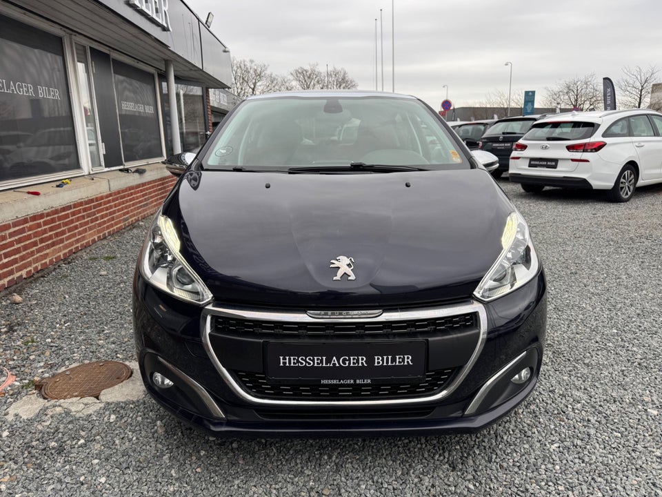 Peugeot 208 1,6 BlueHDi 100 Allure Sky 5d