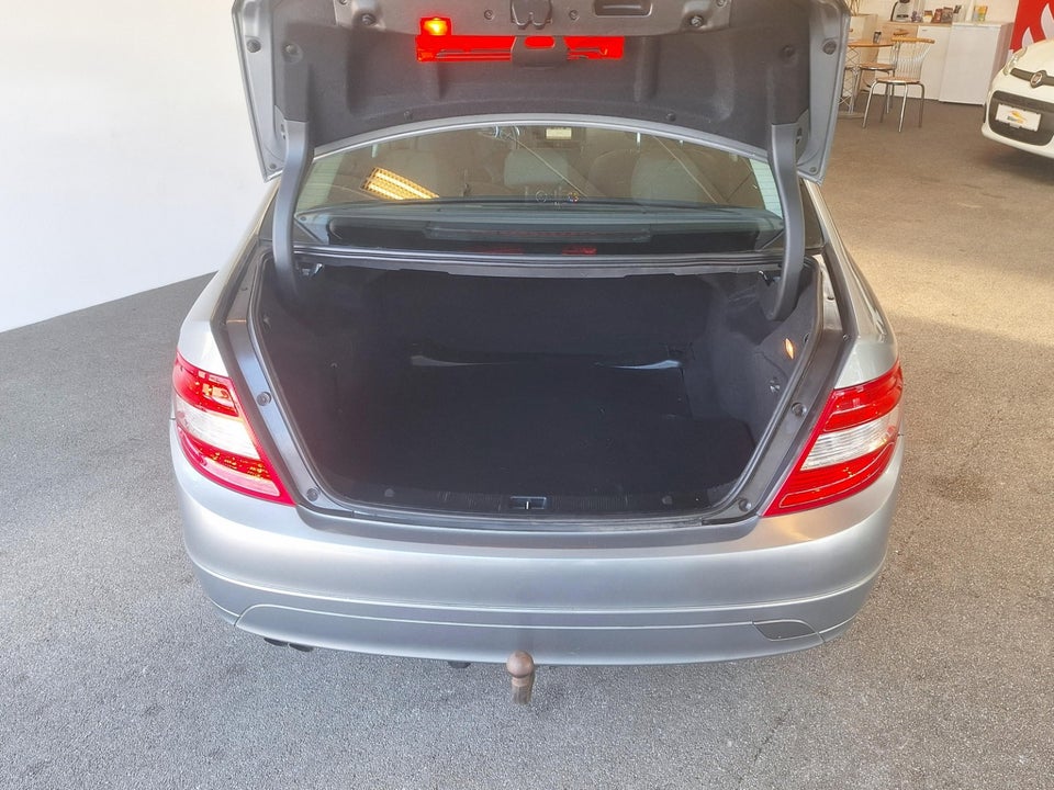 Mercedes C200 2,2 CDi Classic aut. BE 4d