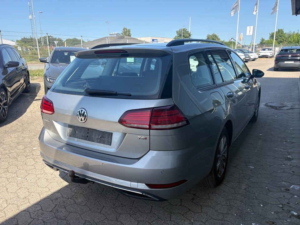 VW Golf VII 1,4 TSi 125 Comfortline Variant 5d