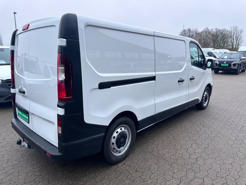 Renault Trafic T29 2,0 dCi 145 L2H1 EDC