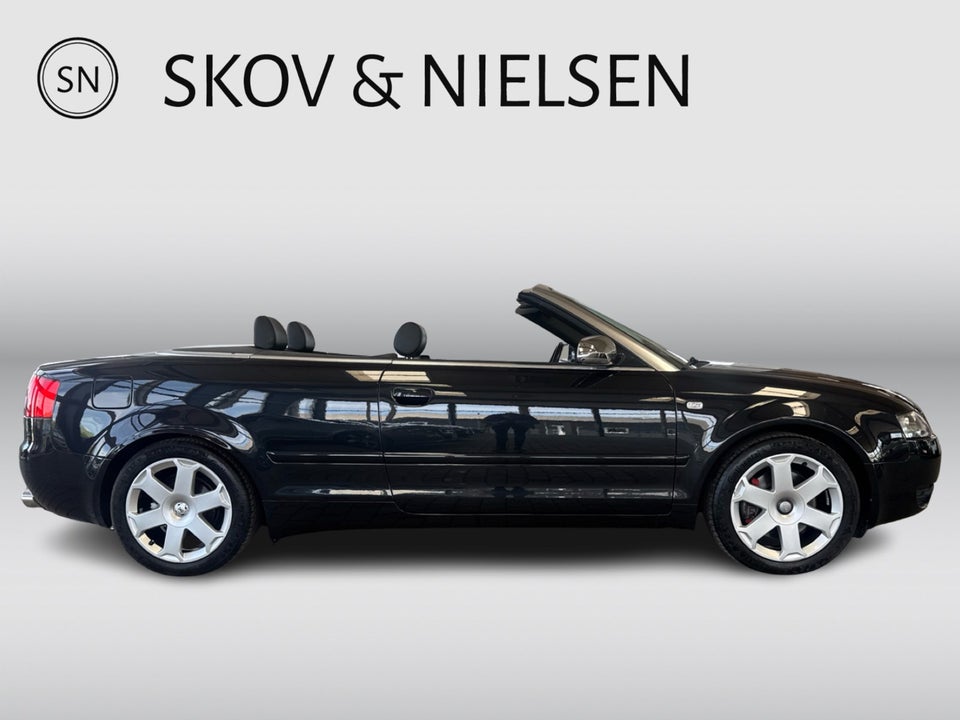 Audi A4 3,0 V6 Cabriolet Multitr. 2d