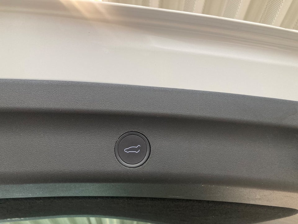 Tesla Model Y Performance AWD 5d