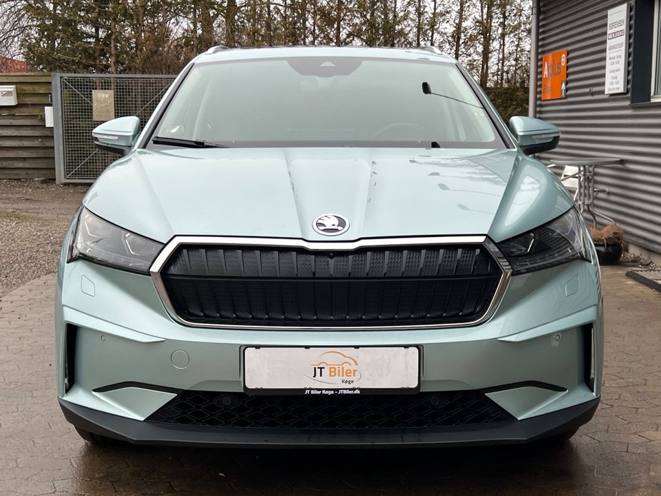 Skoda Enyaq 80 iV Plus Loft 5d