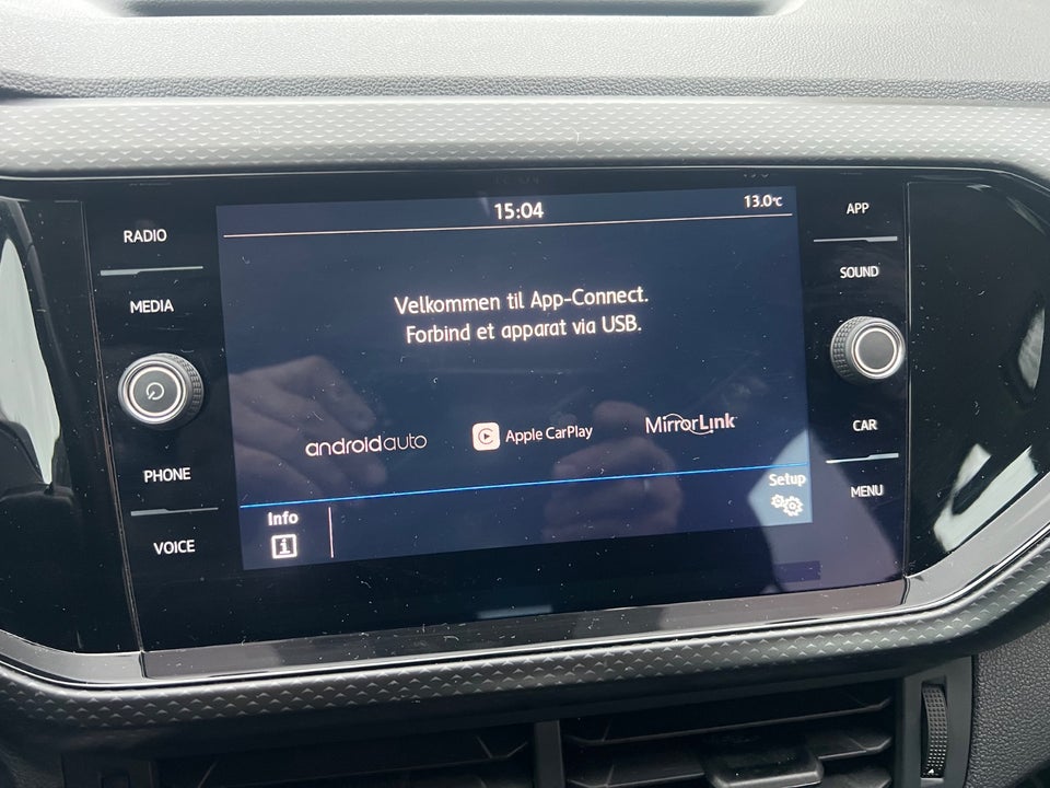 VW T-Cross 1,0 TSi 110 Life DSG 5d