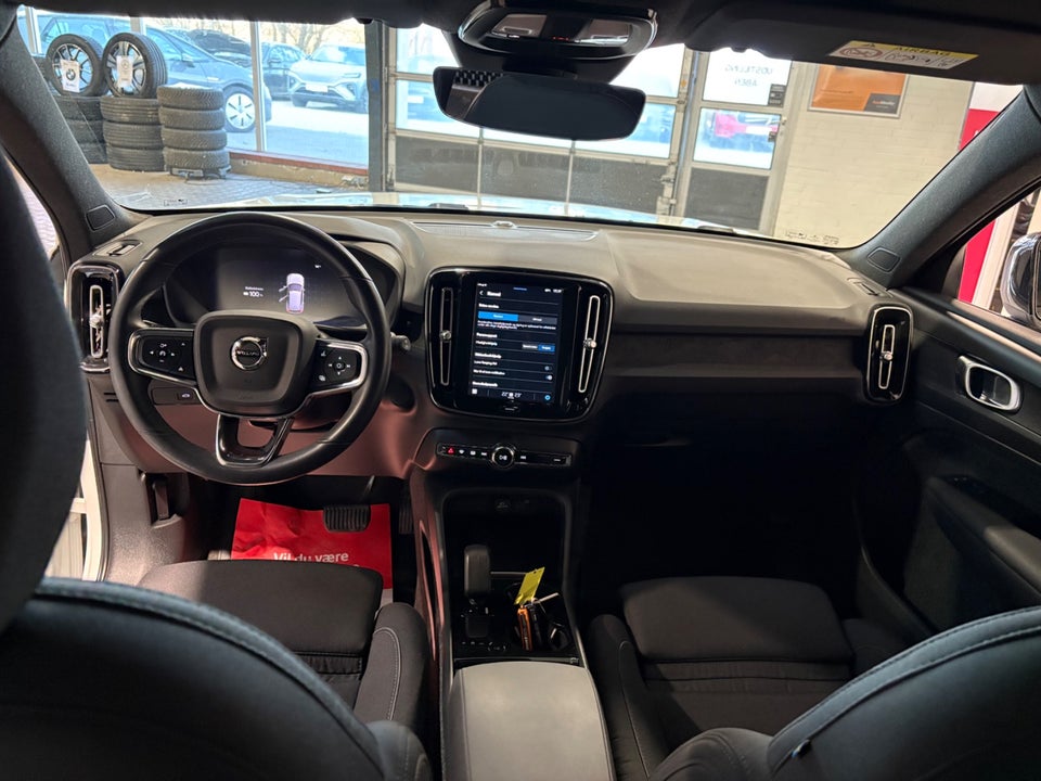Volvo XC40 ReCharge Start 5d
