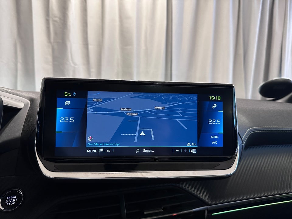 Peugeot e-208 50 GT Sky 5d