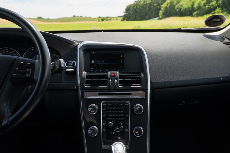 Volvo XC60 2,0 D4 163 Summum aut. 5d
