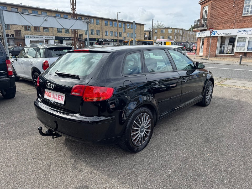 Audi A3 1,4 TFSi Ambiente Sportback 5d