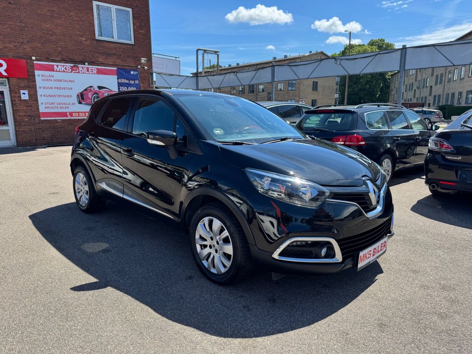 Renault Captur 0,9 TCe 90 Expression 5d