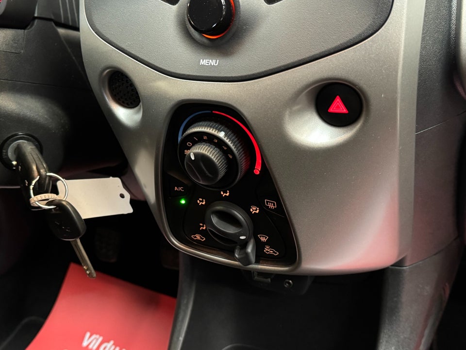 Peugeot 108 1,0 e-VTi 69 Active 5d