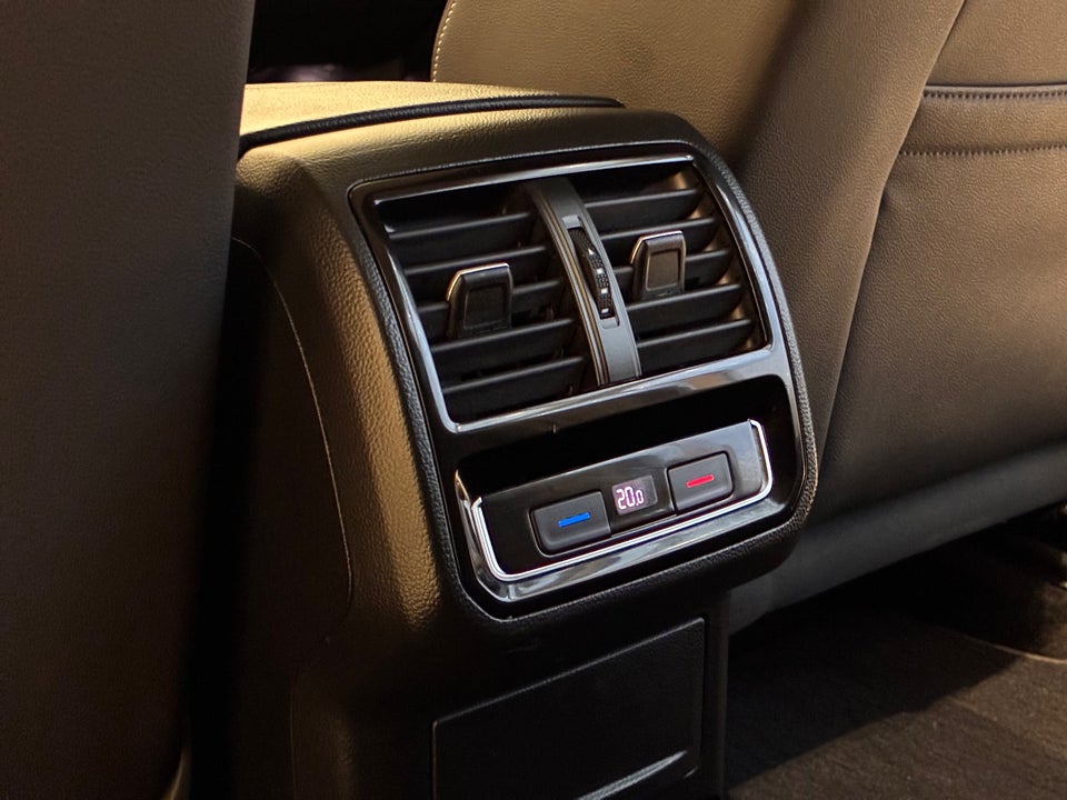 VW Passat 1,5 TSi 150 Elegance+ Variant DSG 5d