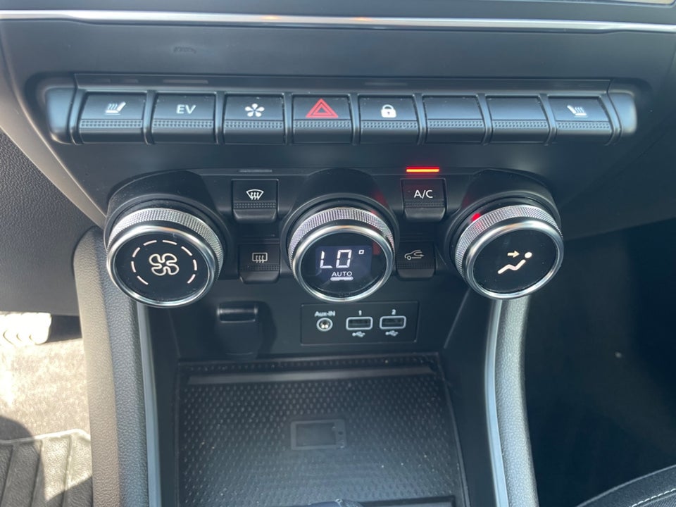 Renault Captur 1,6 E-Tech Zen 5d