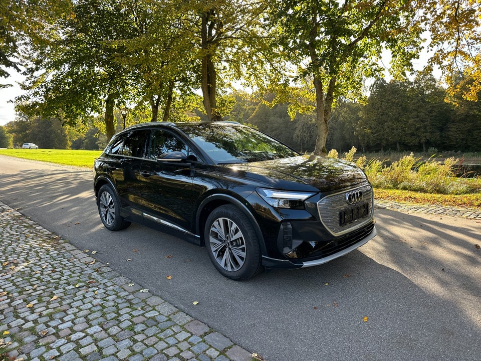 Audi Q4 e-tron 40 Advanced 5d