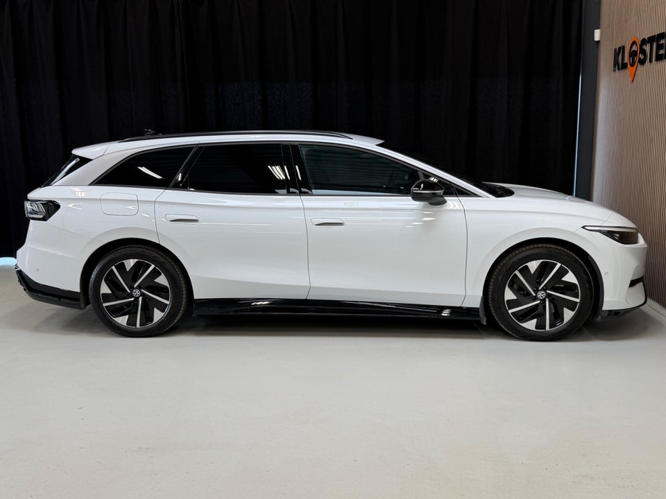 VW ID.7 77 Style Tourer 5d