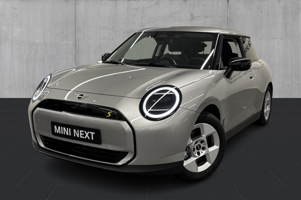 MINI Cooper SE Classic Trim M 3d
