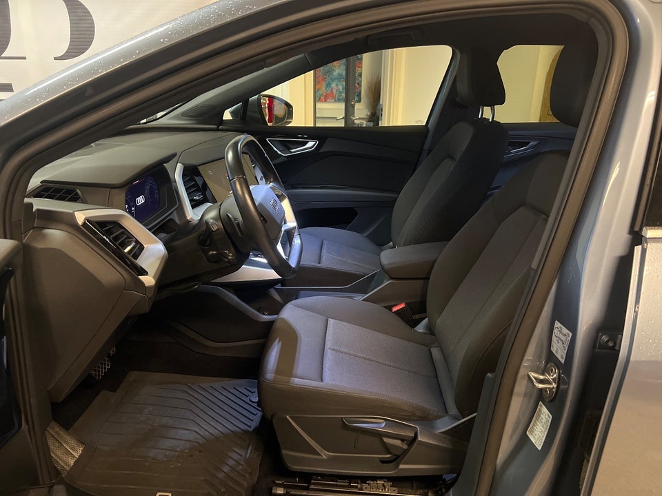 Audi Q4 e-tron 40  5d