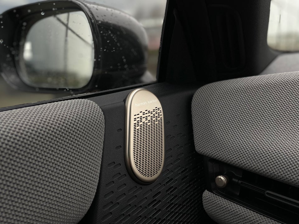 MINI Cooper SE Favoured Trim XL 3d