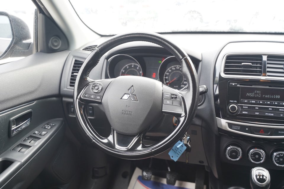 Mitsubishi ASX 1,6 Invite 5d
