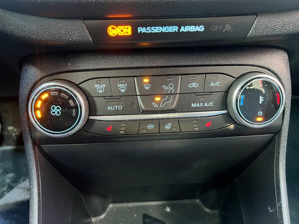 Ford Fiesta 1,0 EcoBoost mHEV Active 5d