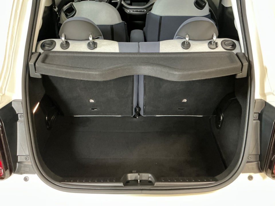 Fiat 500e 42 Icon 3d