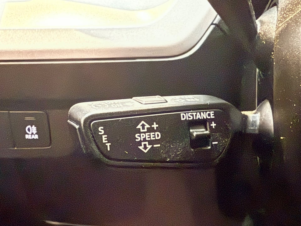 Audi Q4 e-tron 40  5d