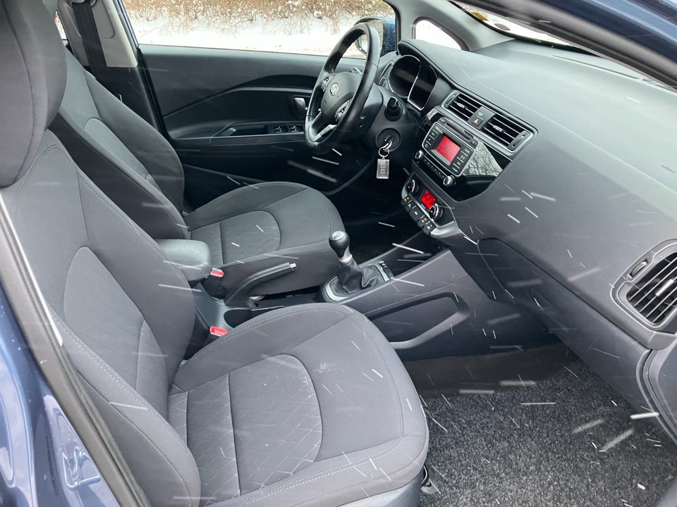 Kia Rio 1,2 CVVT Attraction 5d