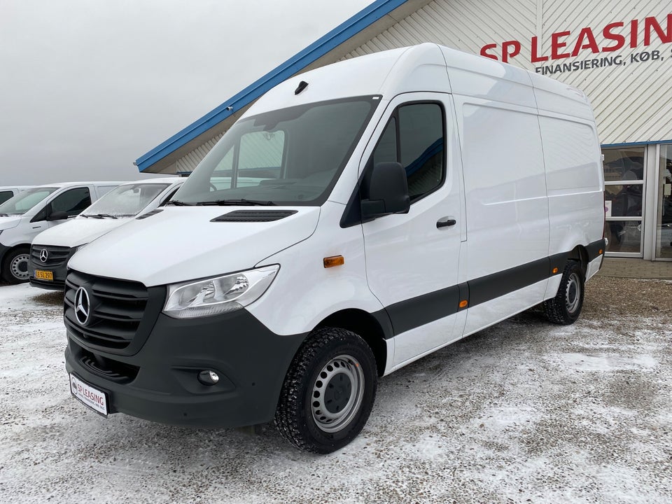 Mercedes Sprinter 317 2,0 CDi A2 Kassevogn aut. RWD