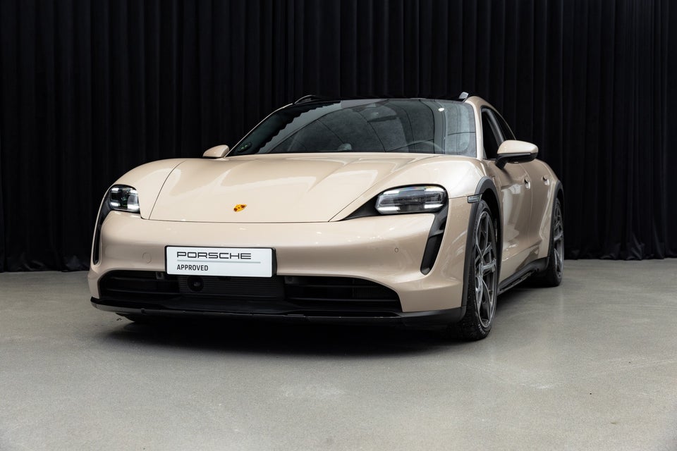 Porsche Taycan 4 Performance+ Cross Turismo 5d