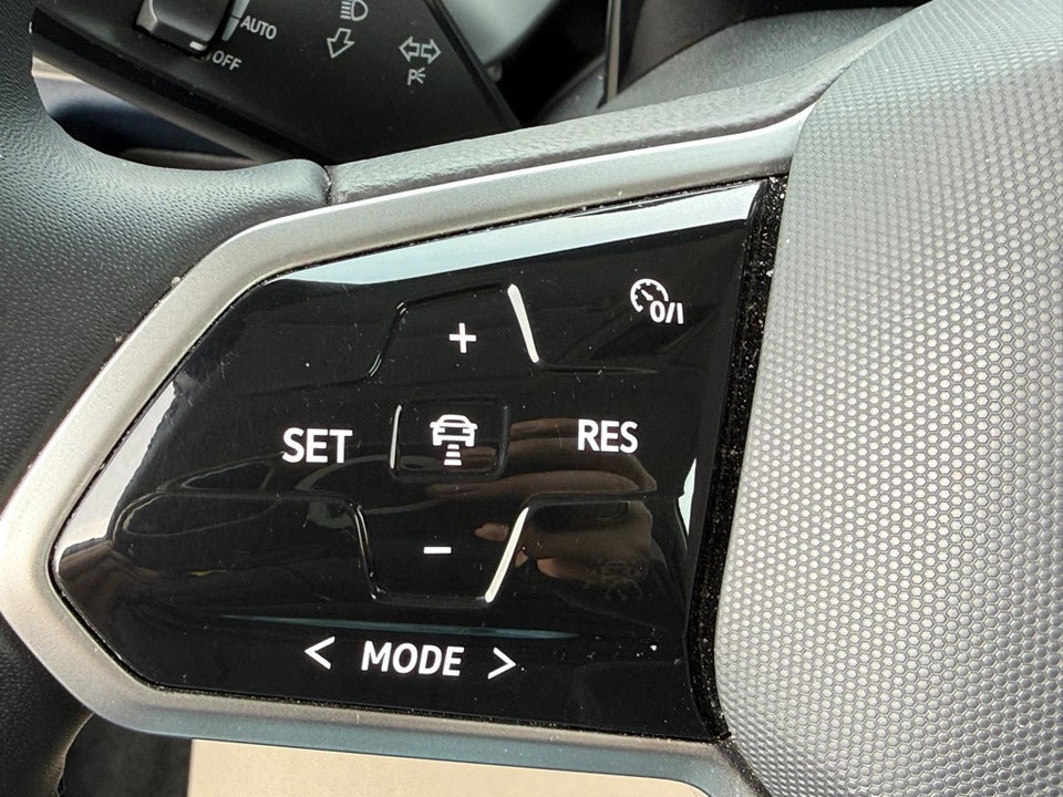 VW ID.Buzz 77 Style 75 Years Edition SWB 5d