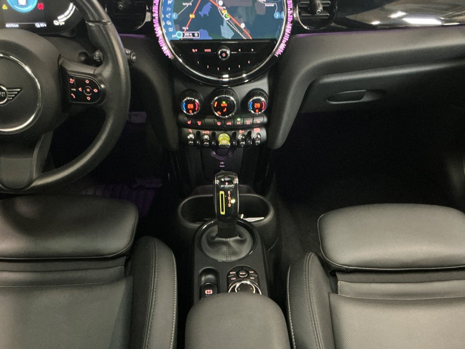 MINI Cooper SE Maximise 3d