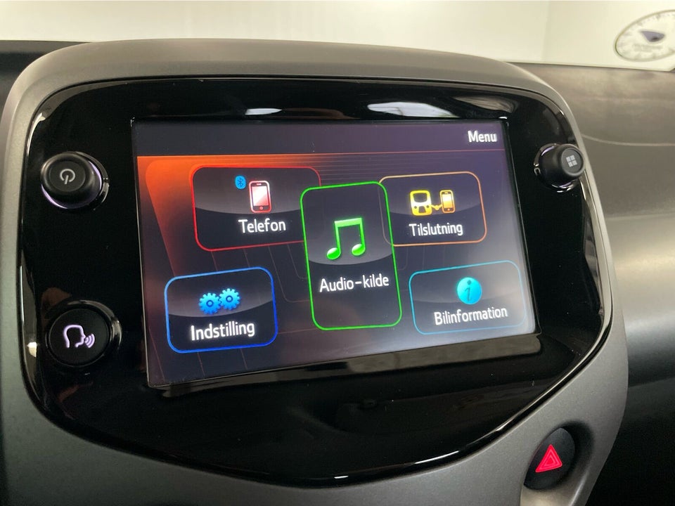 Toyota Aygo 1,0 VVT-i x-pression x-shift 5d