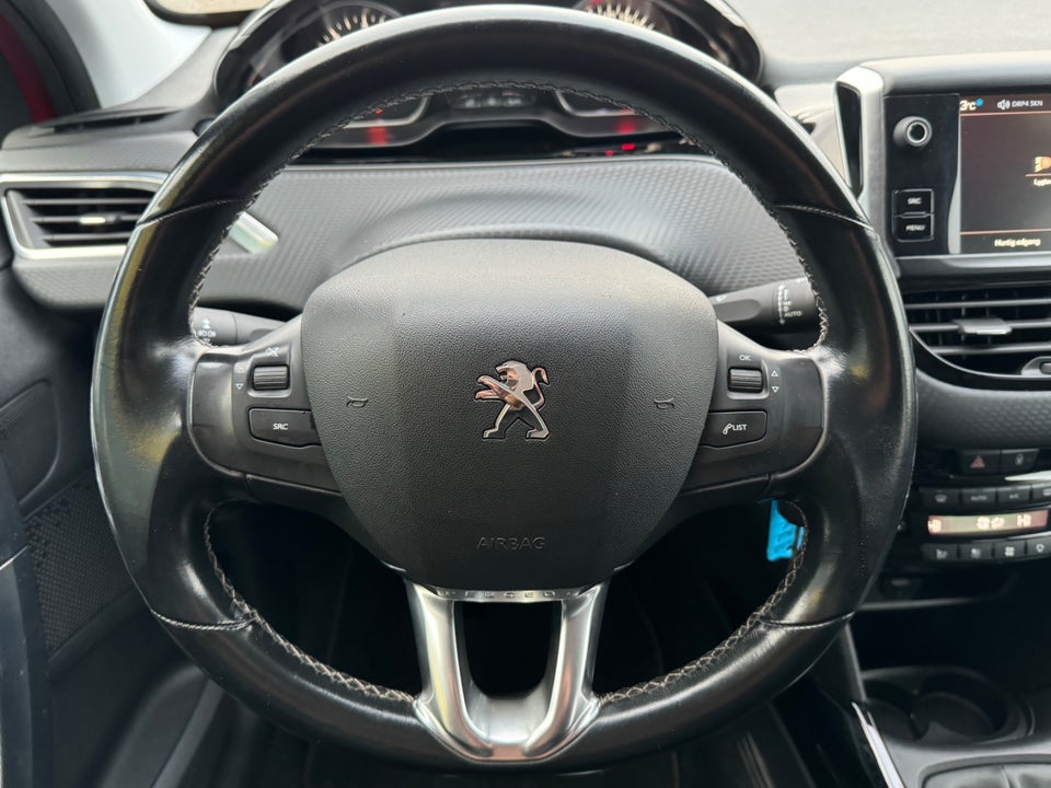 Peugeot 2008 1,6 BlueHDi 100 Desire 5d