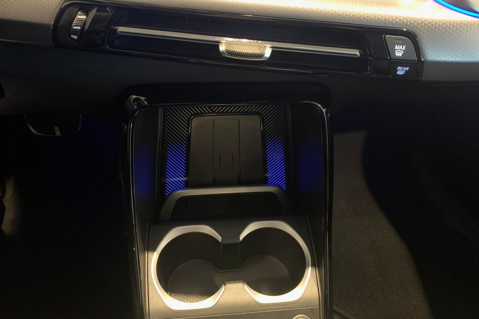 BMW iX1 eDrive20 M-Sport 5d