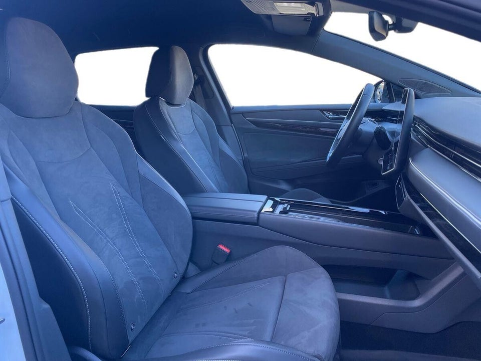 VW ID.7 77 Pro Tourer 5d