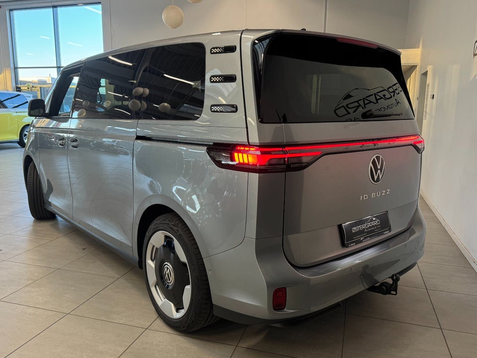 VW ID.Buzz 86 Style 7prs LWB 5d