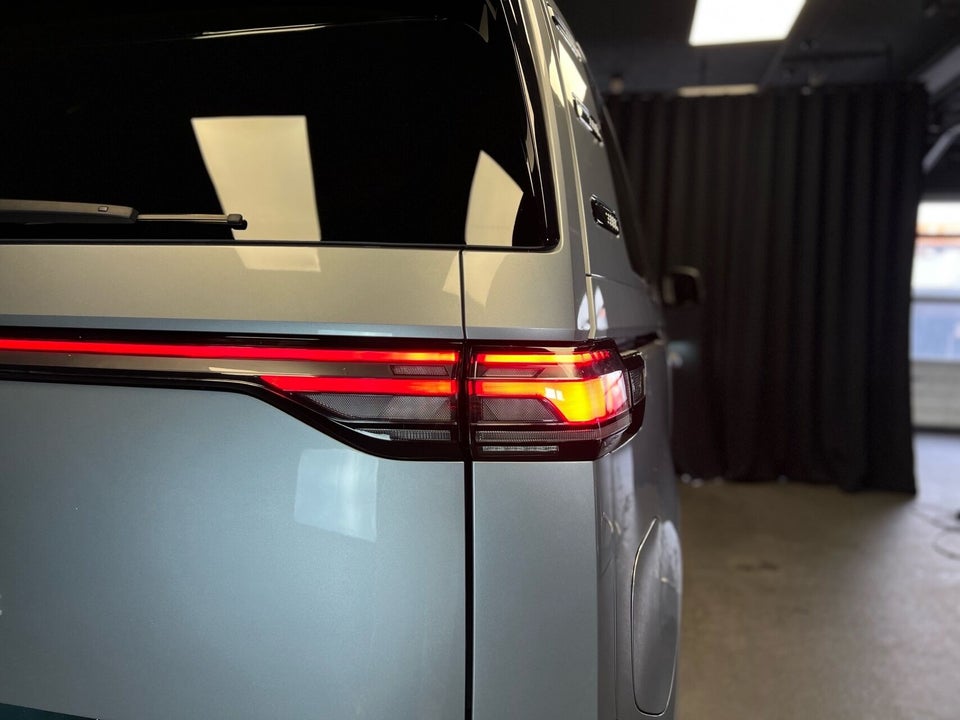 VW ID.Buzz 77 Pro SWB 5d