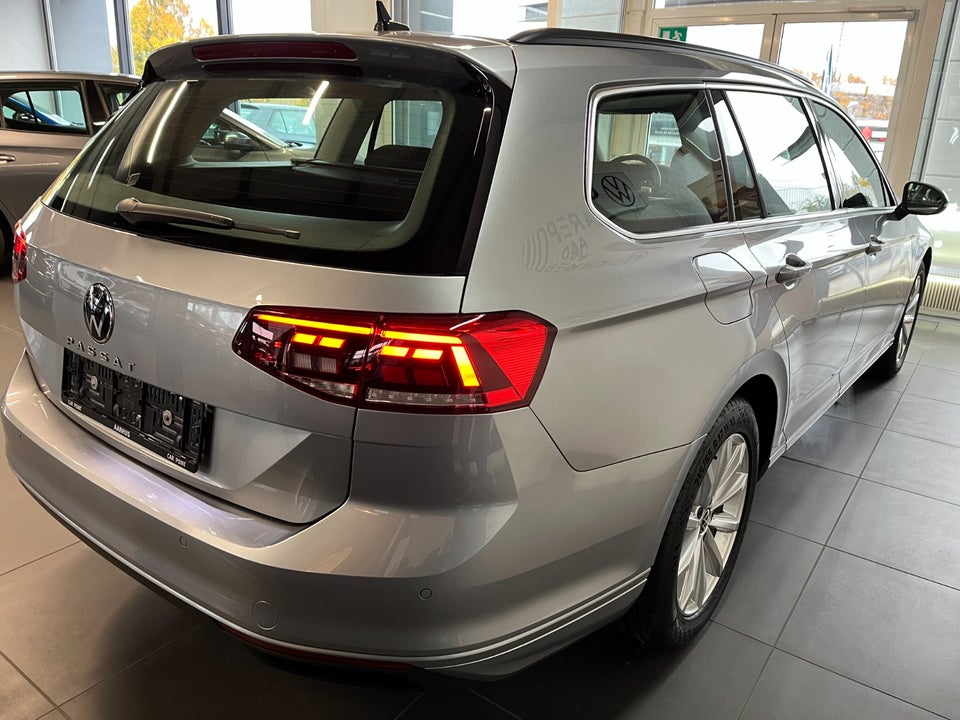 VW Passat 2,0 TDi 150 Business Variant DSG 5d