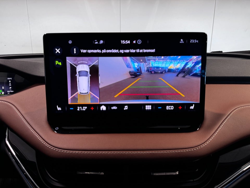 Skoda Enyaq 80 iV Suite 5d