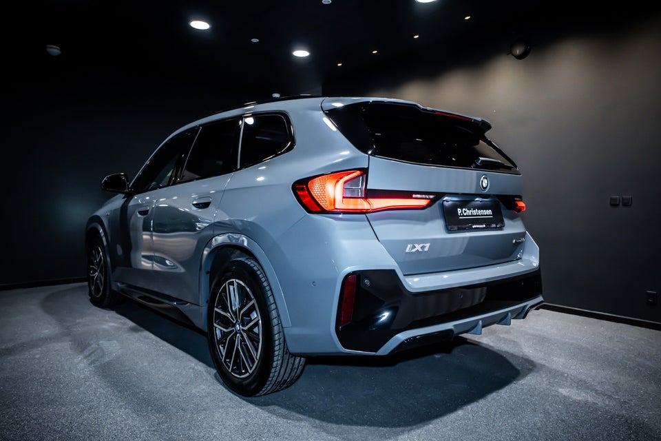 BMW iX1 eDrive20 M-Sport 5d