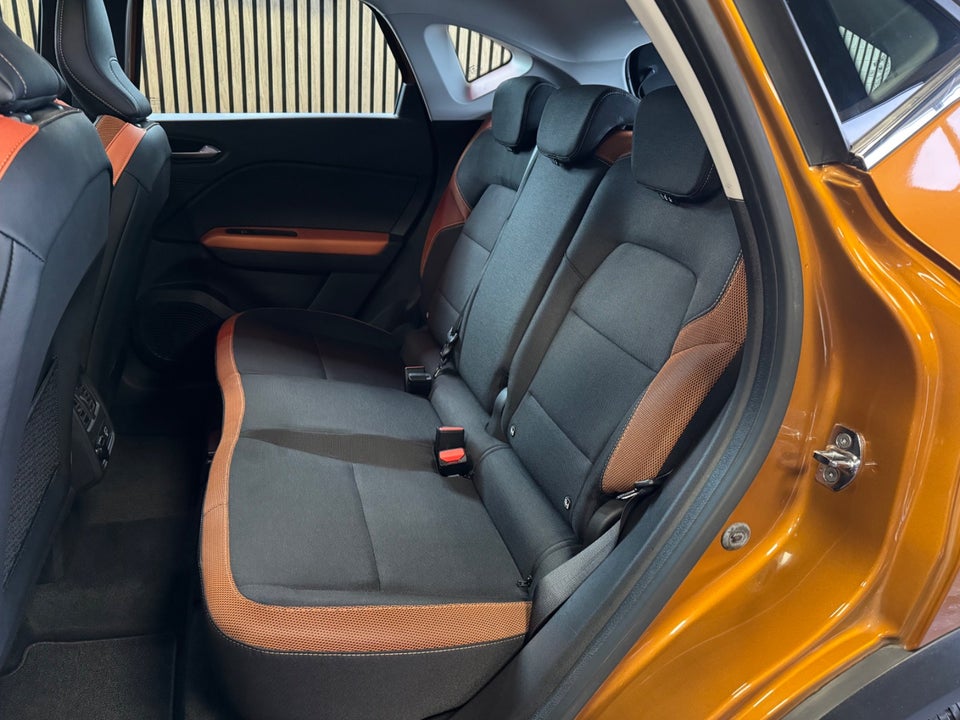 Renault Captur 1,6 E-Tech Intens 5d