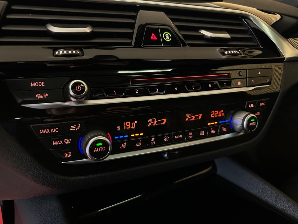 BMW 530d 3,0 Sport Line xDrive aut. 4d